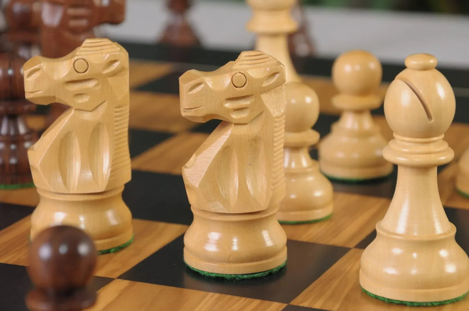 The Gambit Series Chess Pieces - 3.75" King - Image 15