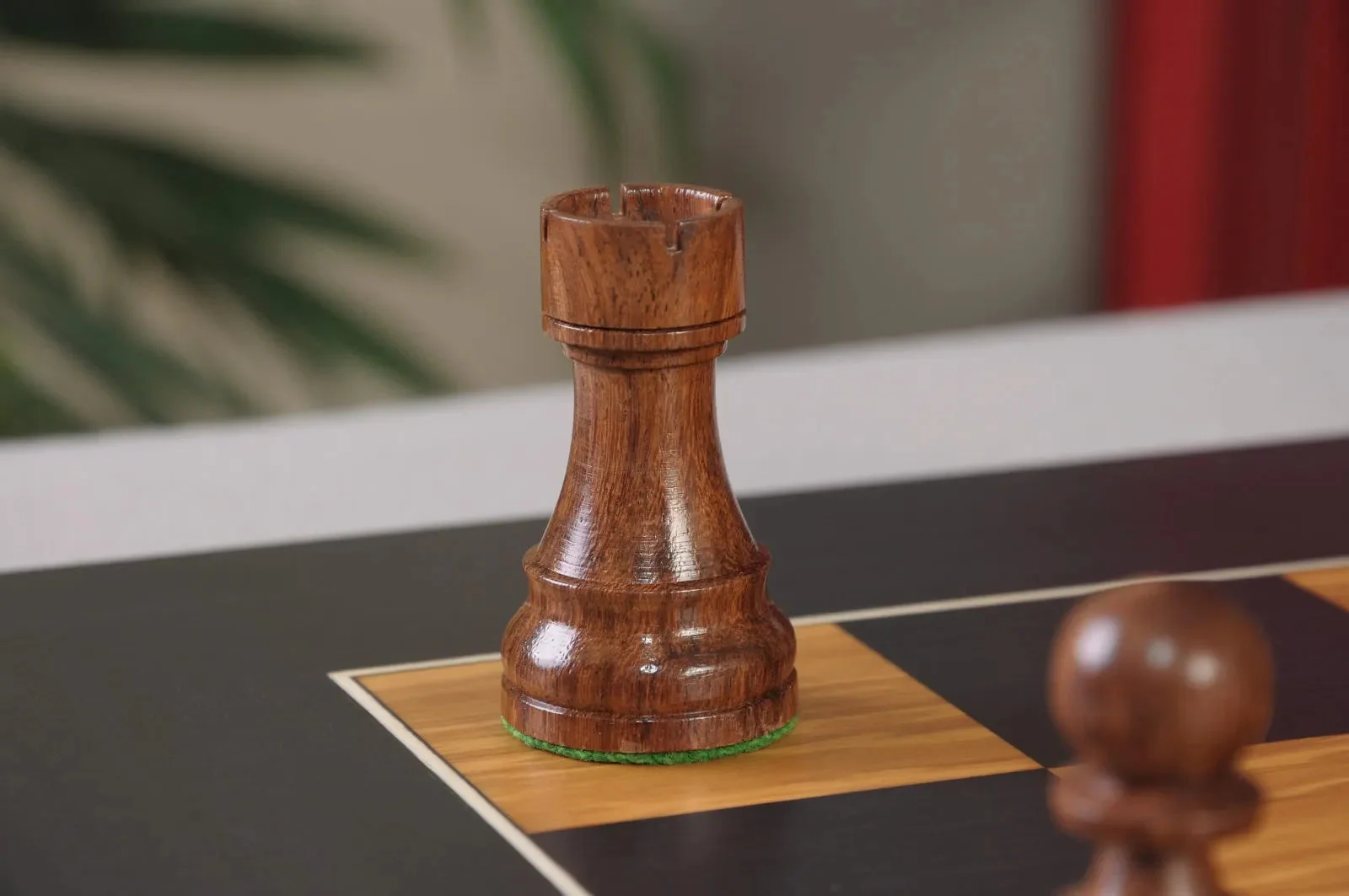 The Gambit Series Chess Pieces - 3.75" King - Image 19