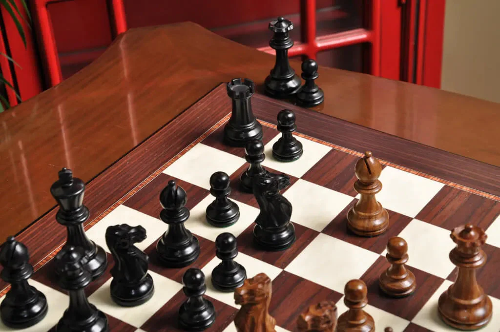 The Grandmaster Elite Series Chess Pieces - 4.0" King - Image 10