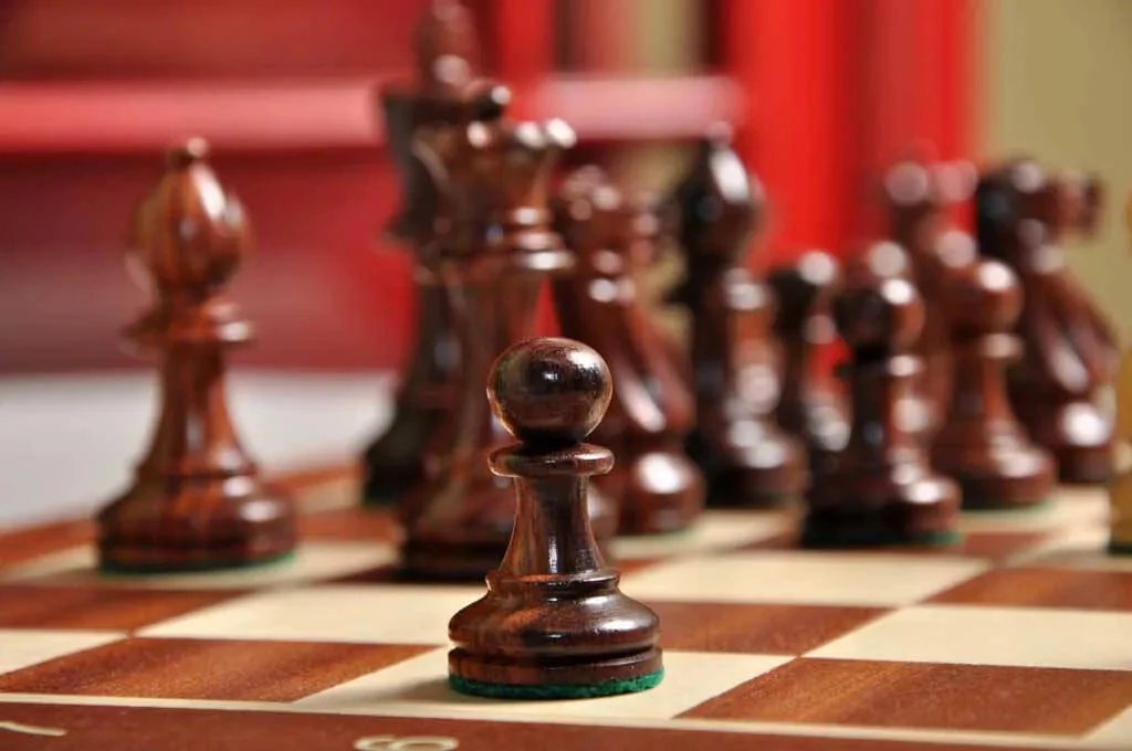 The Grandmaster Series Chess Pieces - 3.25" King - Image 18