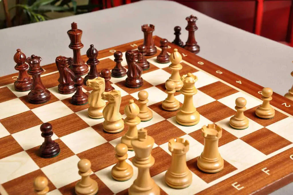 The Grandmaster Series Chess Pieces - 3.25" King - Image 22