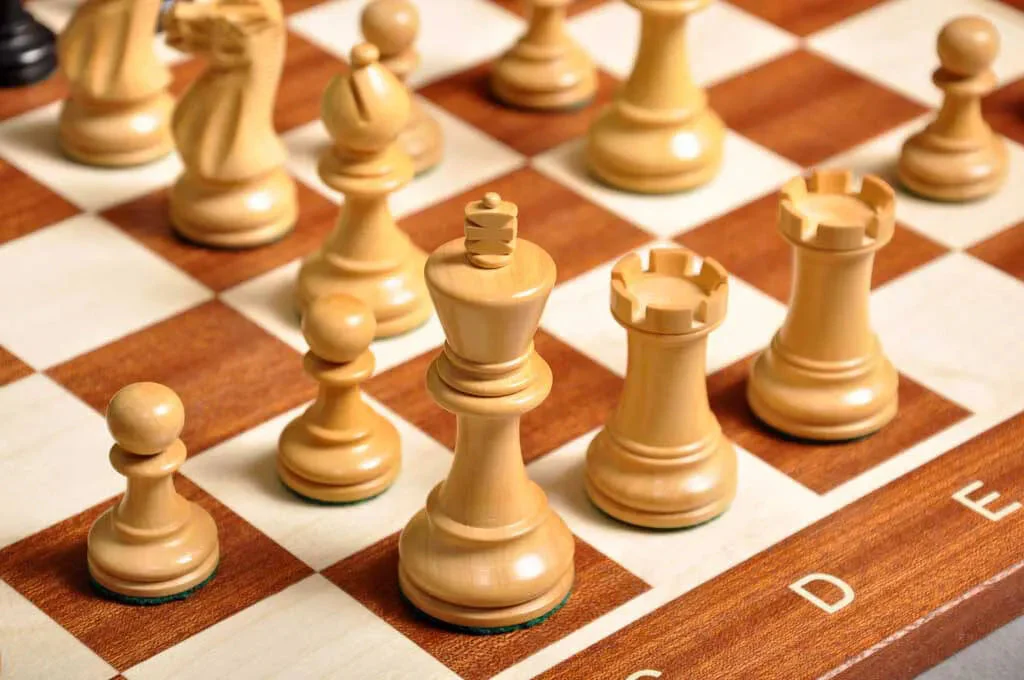 The Grandmaster Series Chess Pieces - 3.25" King - Image 26
