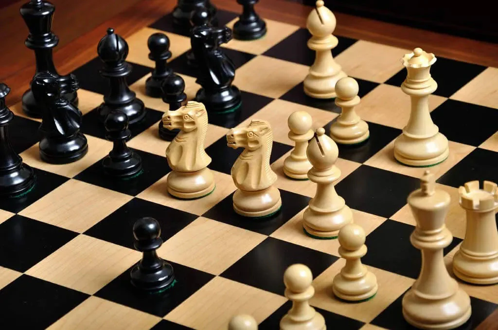 The Grandmaster Series Chess Pieces - 4.0" King - Image 36