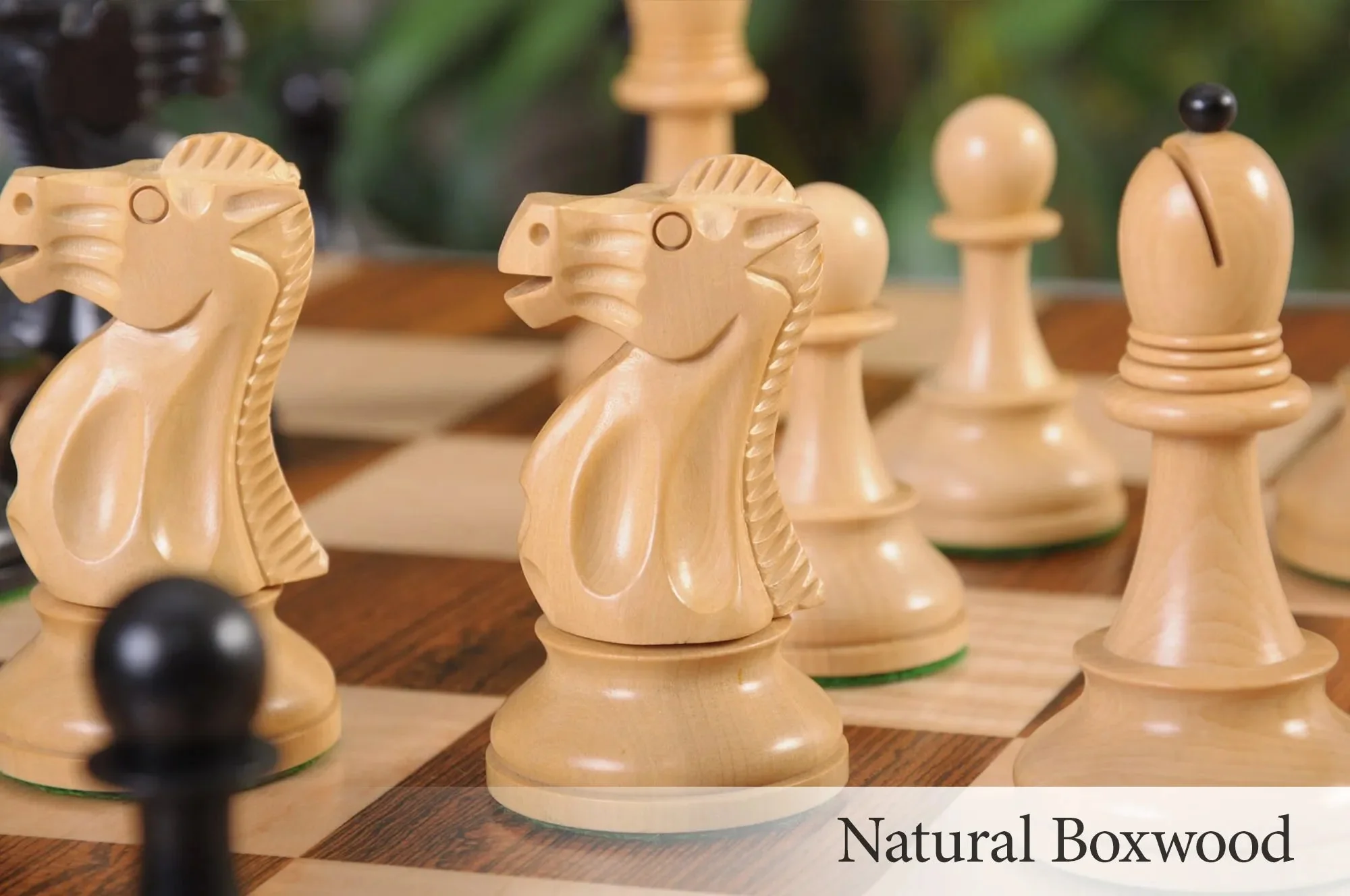 The Grossmeister Series Chess Pieces - 4.75" King - Image 15