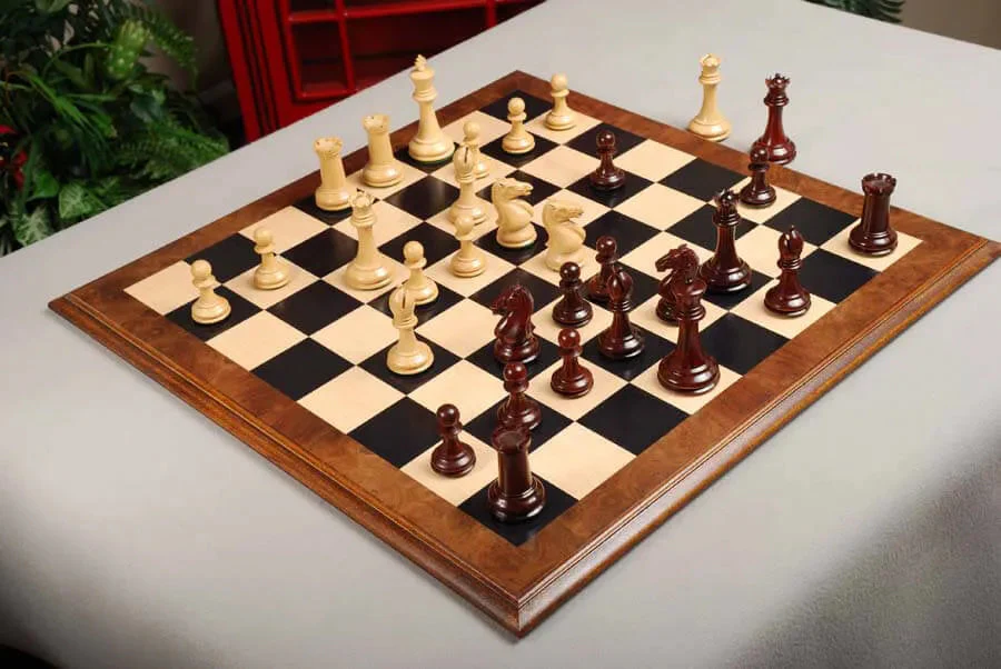 The Hastings Series Luxury Chess Pieces - 4.0" King - Image 17