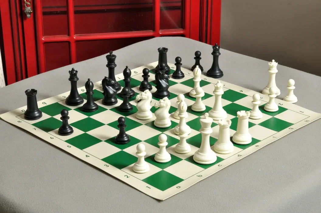 The Hastings Series Plastic Chess Pieces - 3.875" King - Image 18