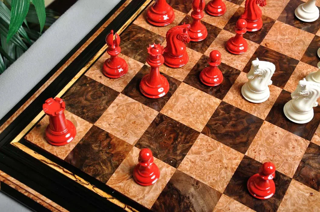 Red and White Lacquered - Image 9