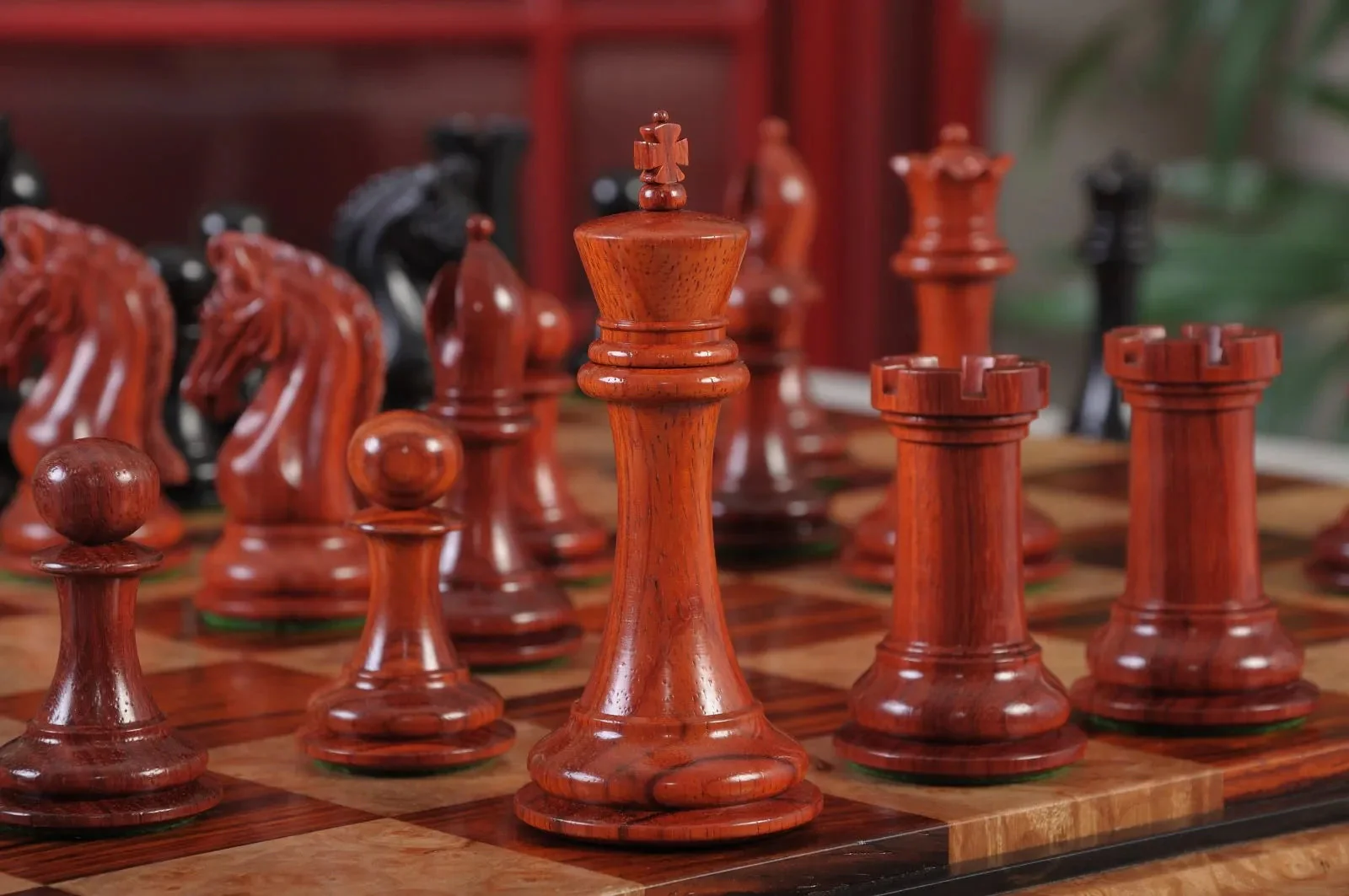 The Imperial Collector Series Prestige Chess Pieces - 4.4" King - Image 3