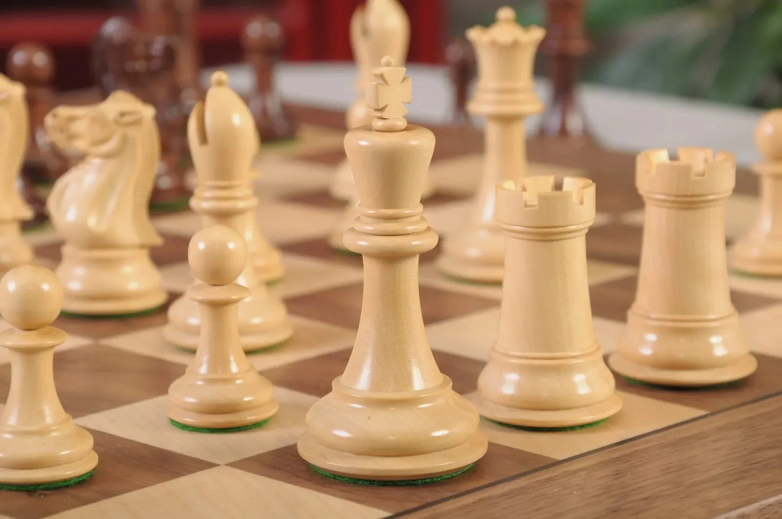 DGT Projects - Indian Rosewood Professional Chess pieces - Image 3