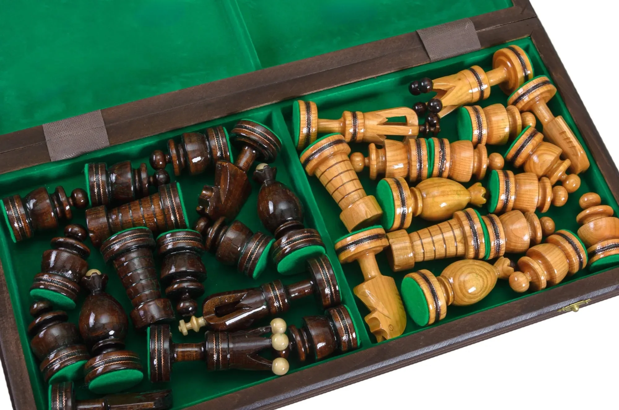 The Large King's Chess Set with Brass Inlay & Board - Image 5