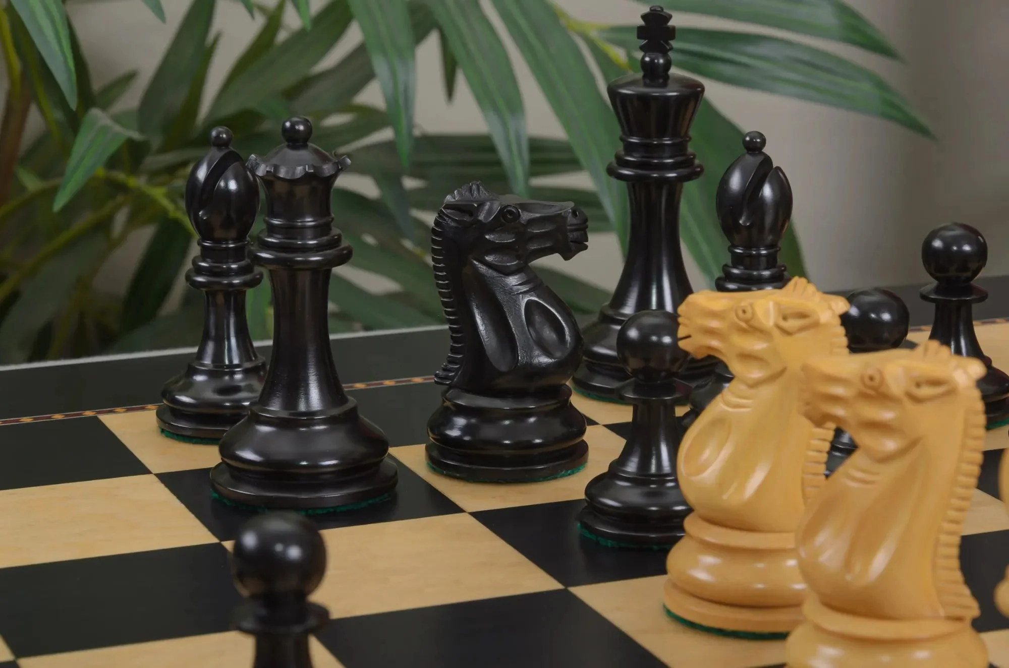 The Lasker Series Chess Pieces - 4.0" King - Image 3