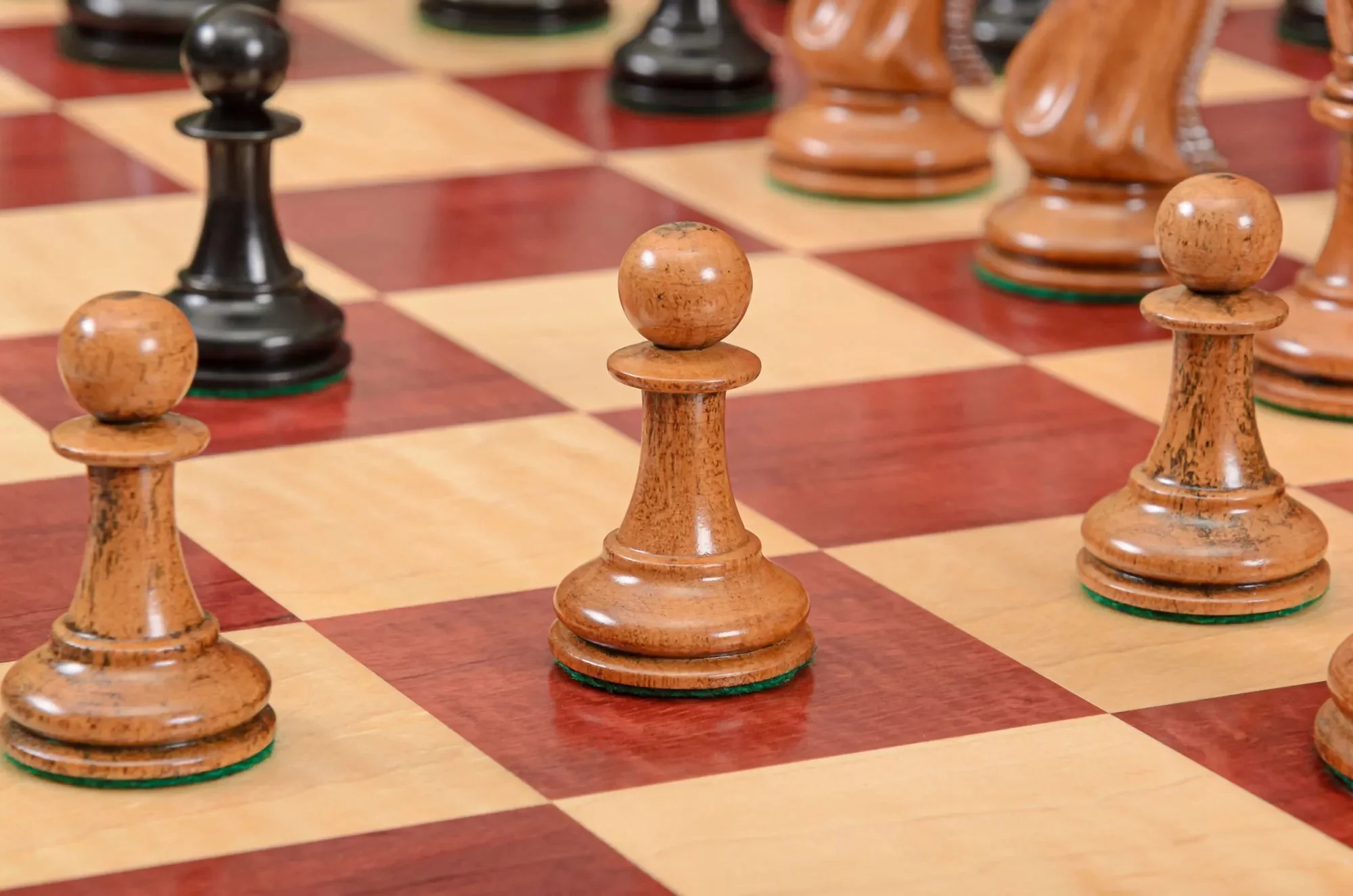 The Genuine Staunton® Collection - Leuchars Series Vintage Luxury Chess Pieces - 3.5" King - Image 18