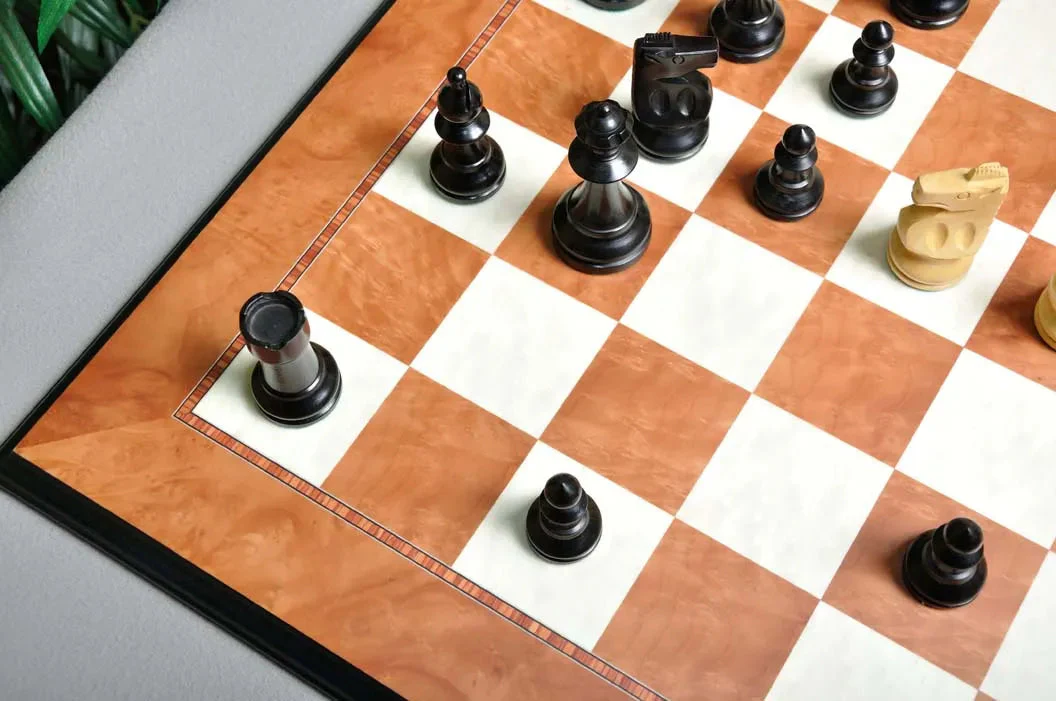 The Liberty Series Chess Pieces - 4.0" King - Image 5