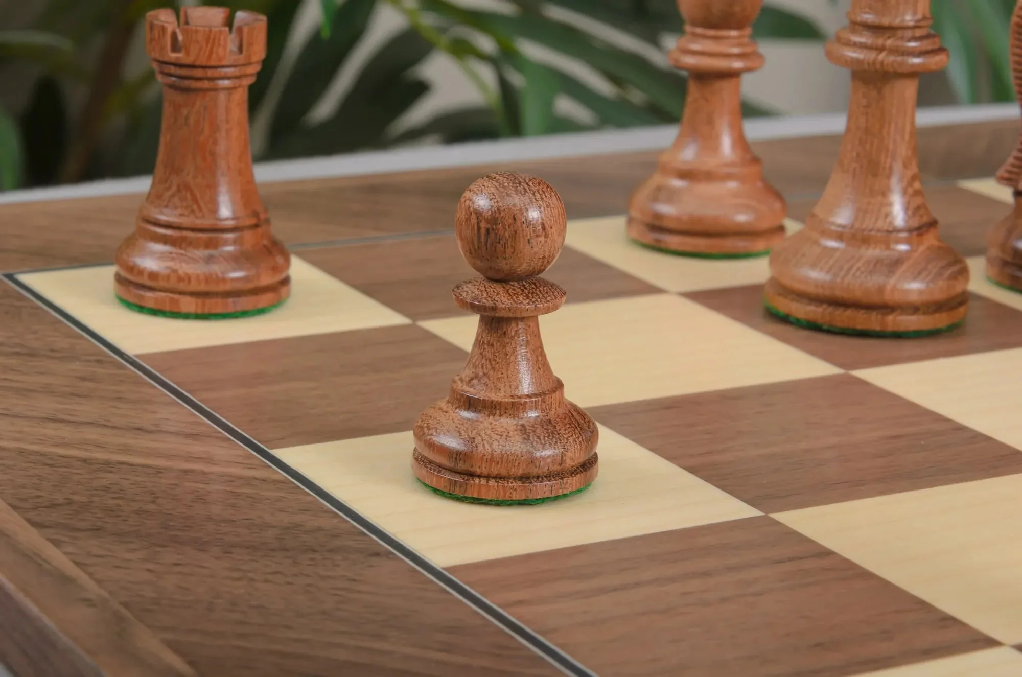 The Executive Series Chess Pieces - 3.75" King - Image 11
