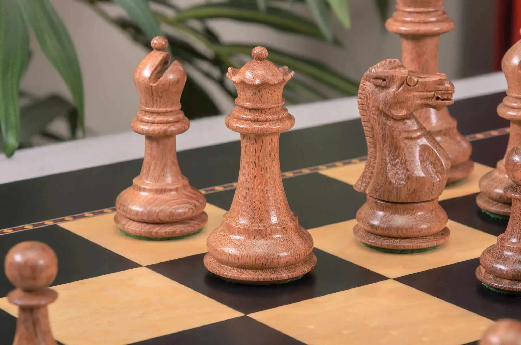 The York Series Chess Pieces - 3.5" King - Image 11