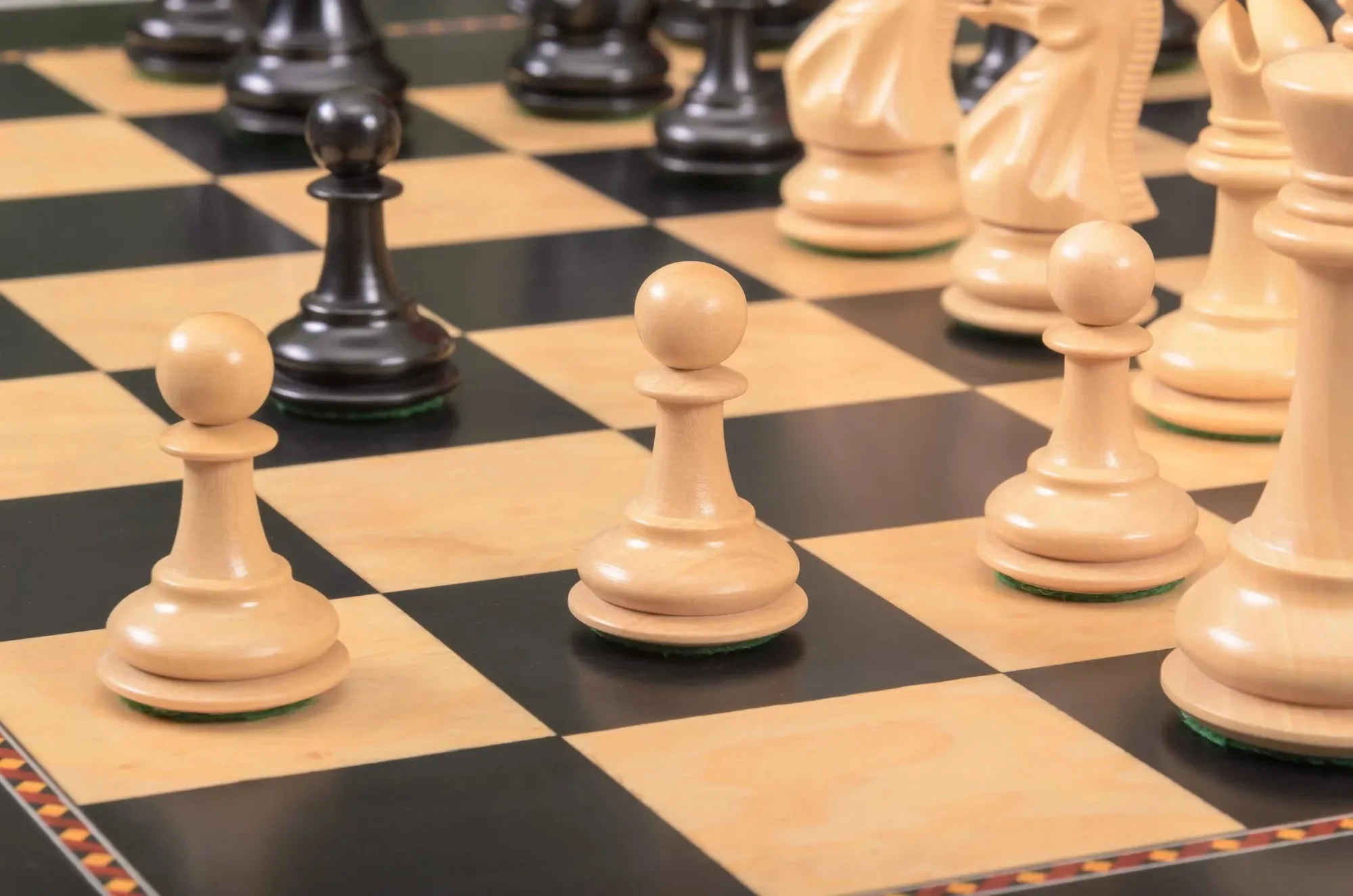 The York Series Chess Pieces - 3.5" King - Image 14