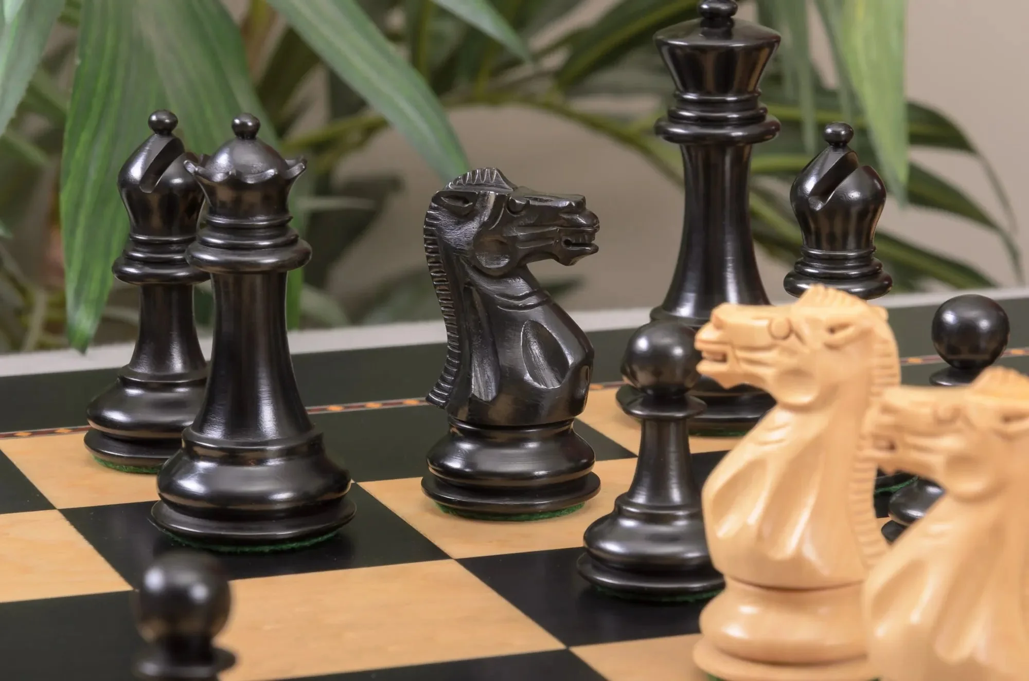 The York Series Chess Pieces - 3.5" King - Image 20