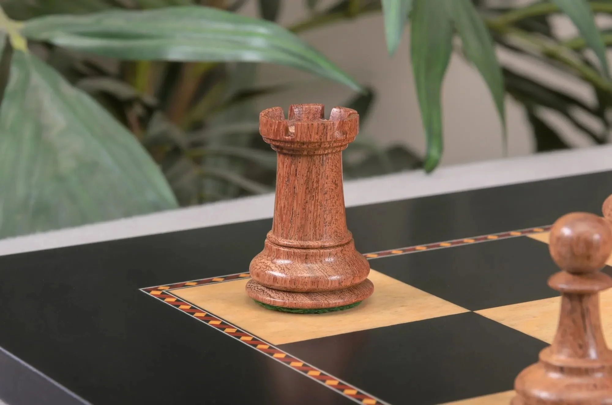 The York Series Chess Pieces - 3.5" King - Image 7