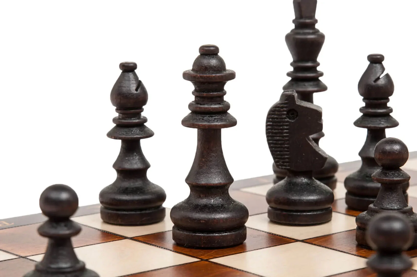 The Brown Magnetic Chess Set - Image 11