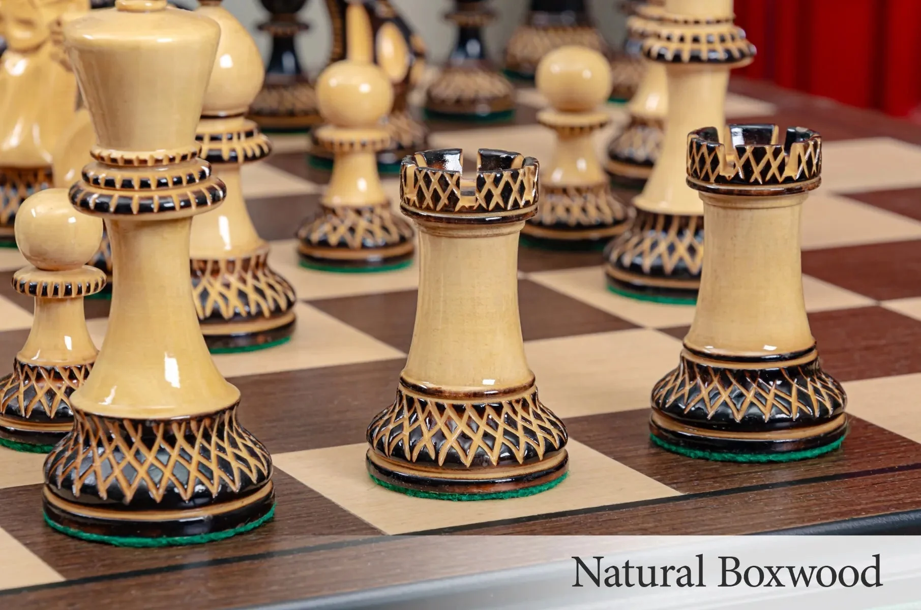 The Magnus Carlsen Luxury Signature Casket & Chess Set Combination - Image 12