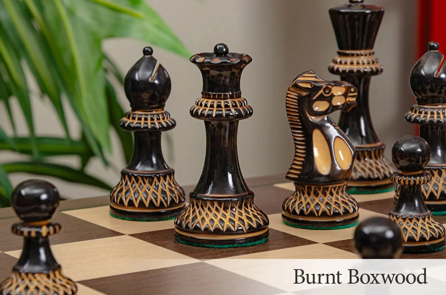 The Magnus Carlsen Luxury Signature Casket & Chess Set Combination - Image 20