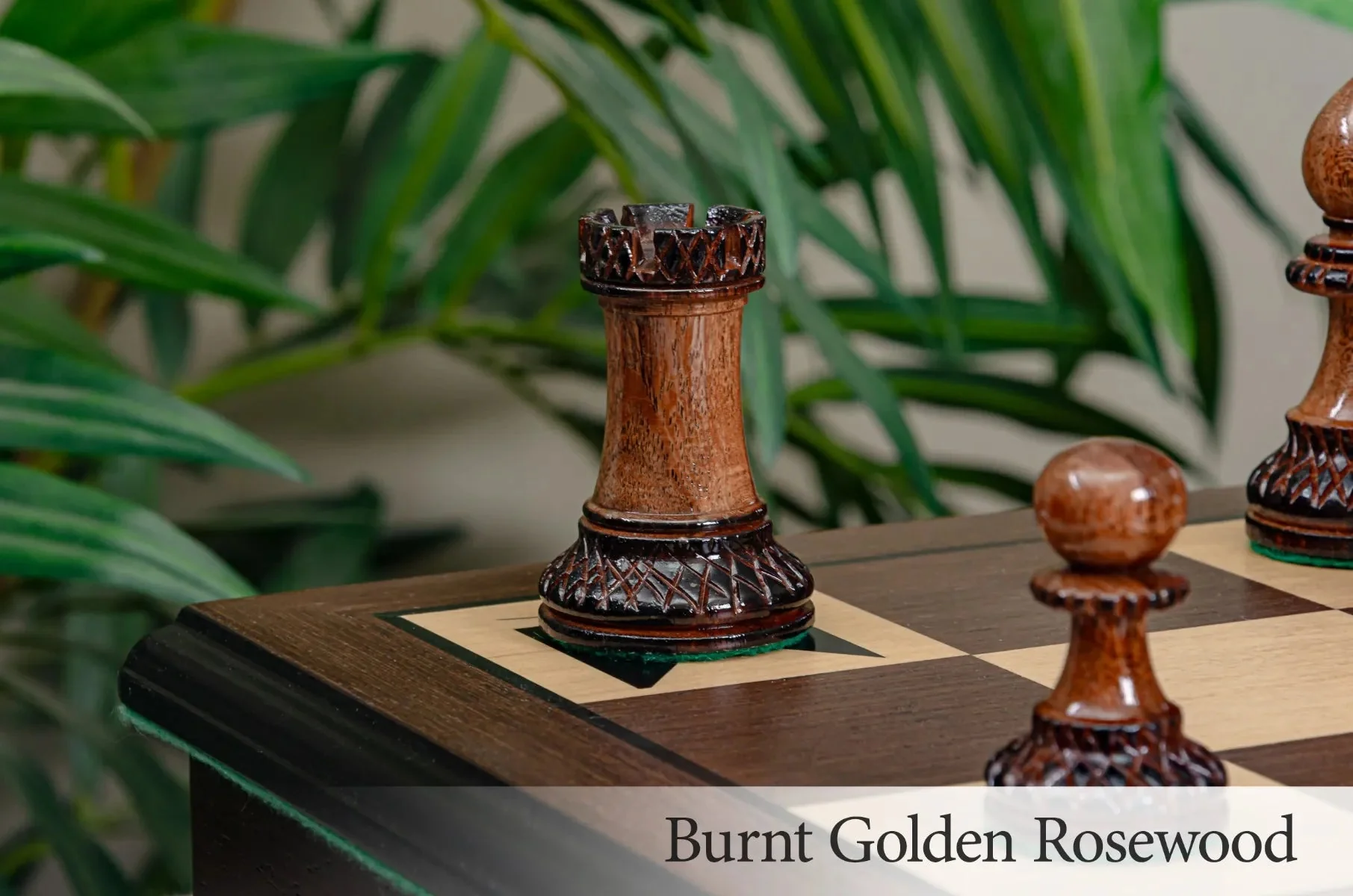 The Magnus Carlsen Luxury Signature Casket & Chess Set Combination - Image 9
