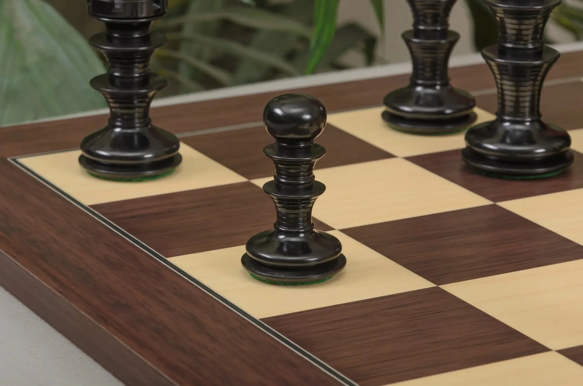 The Matera Series Luxury Chess Pieces - 4.4" King - Image 10