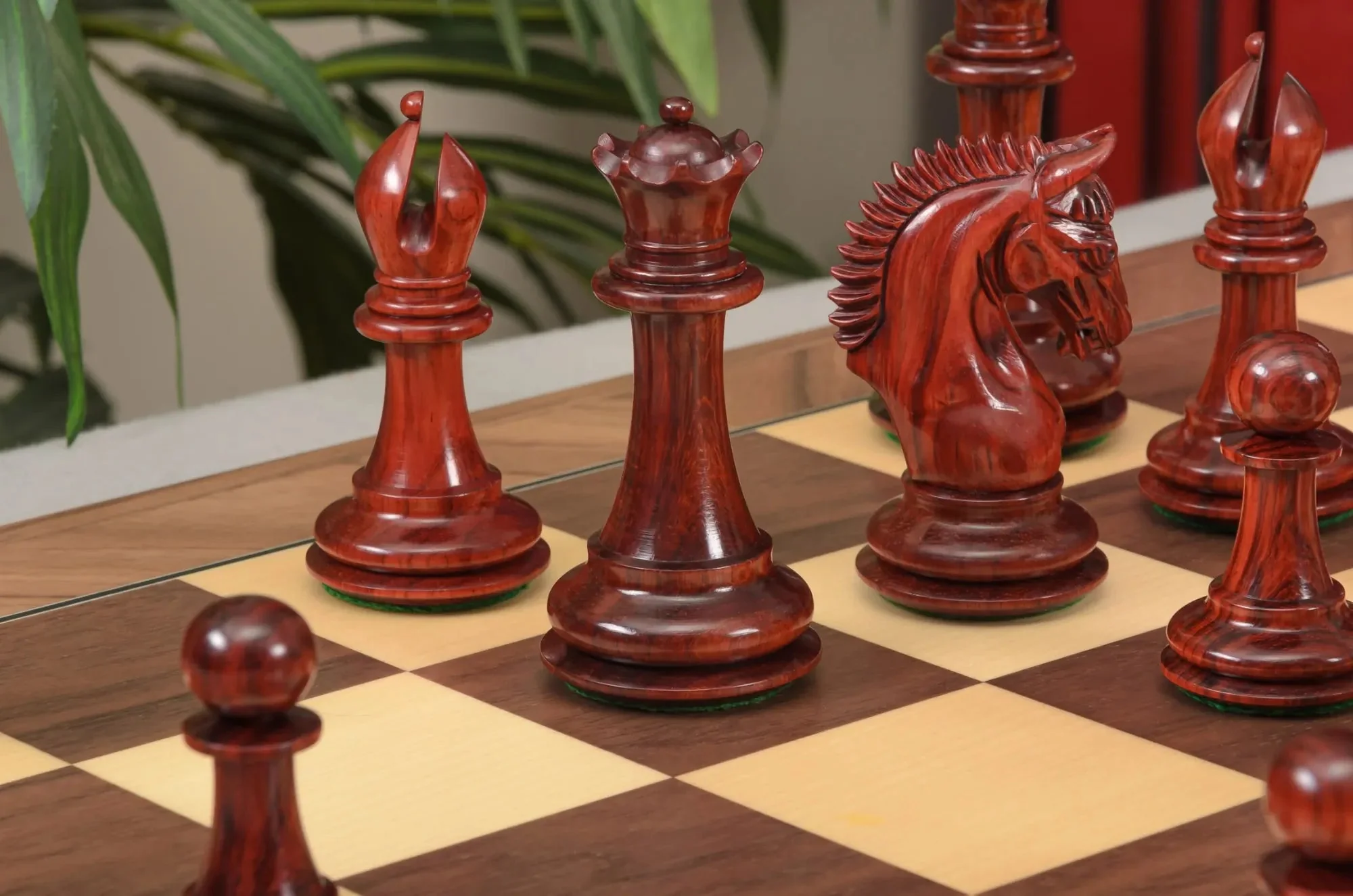 The Milan Series Luxury Chess Pieces - 4.4" King - Image 9