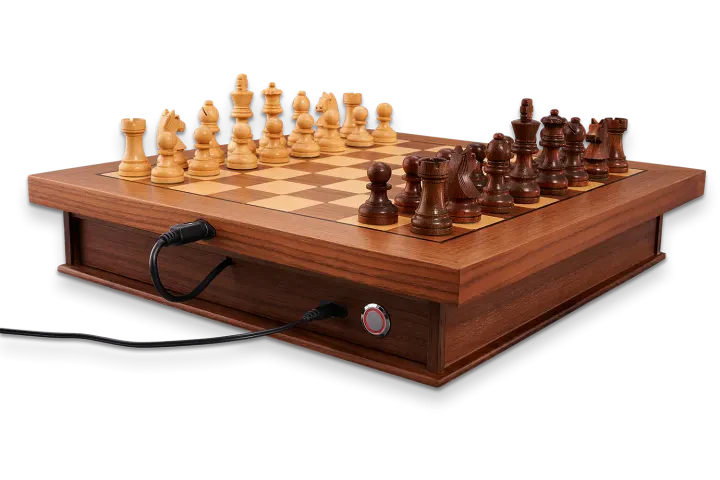 The Millennium Exclusive Luxe Edition Chess E-Board - Image 8