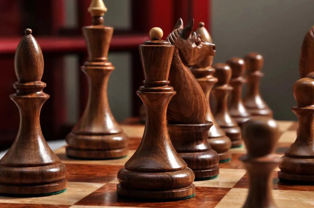 The Minsk Series Chess Pieces - 3.75" King - Image 15