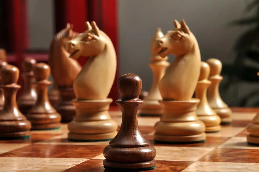 The Minsk Series Chess Pieces - 3.75" King - Image 17