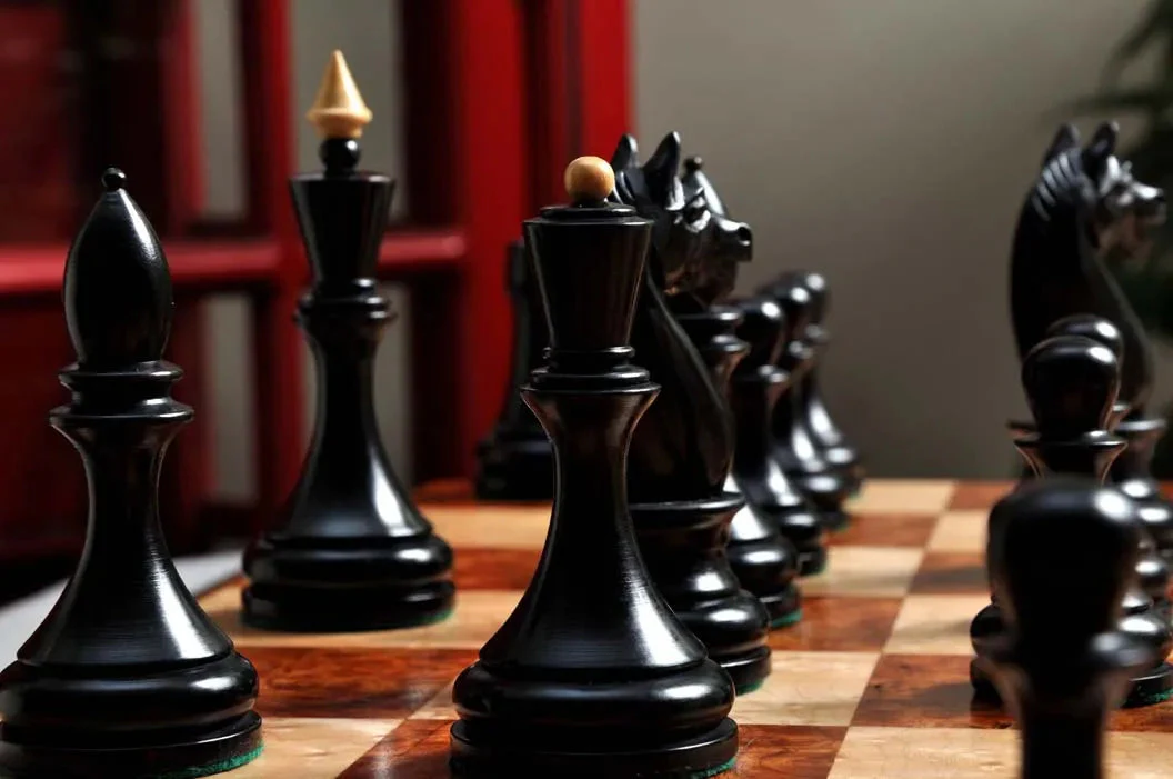 The Minsk Series Chess Pieces - 3.75" King - Image 3