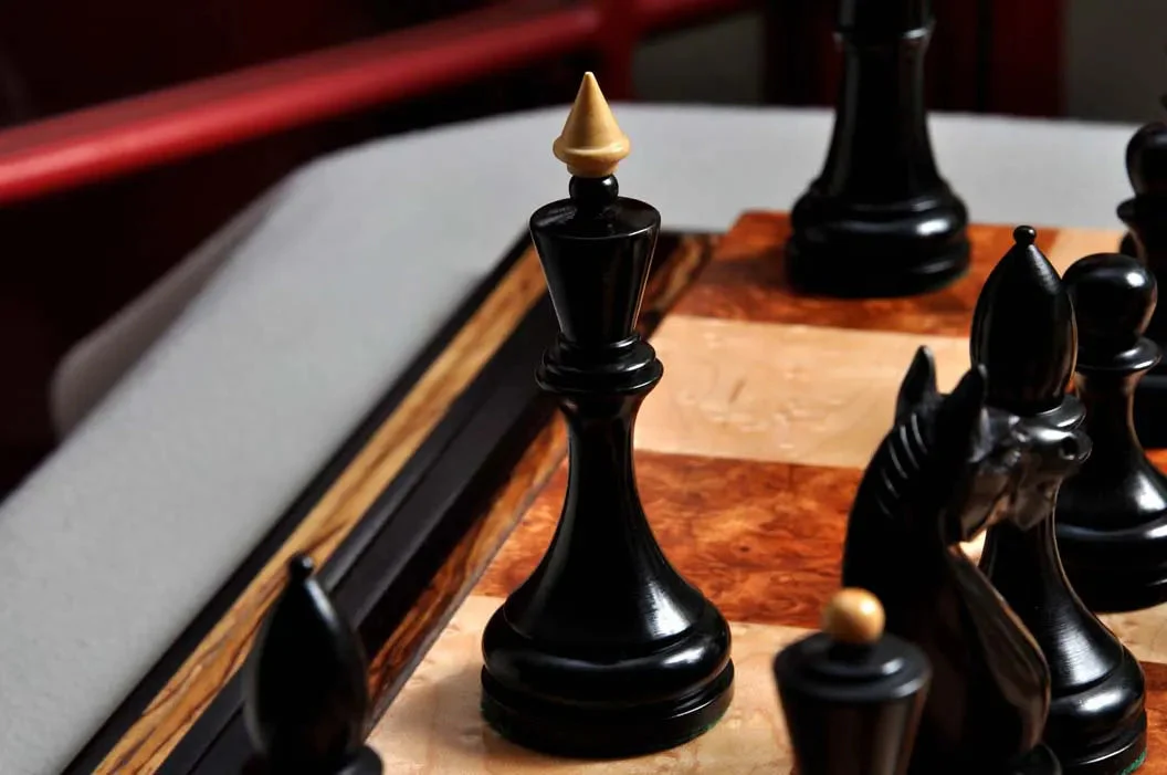 The Minsk Series Chess Pieces - 3.75" King - Image 5