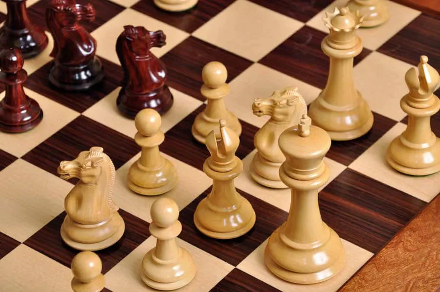CLEARANCE - The Morphy Series Luxury Chess Pieces - 4.4" King - Image 15