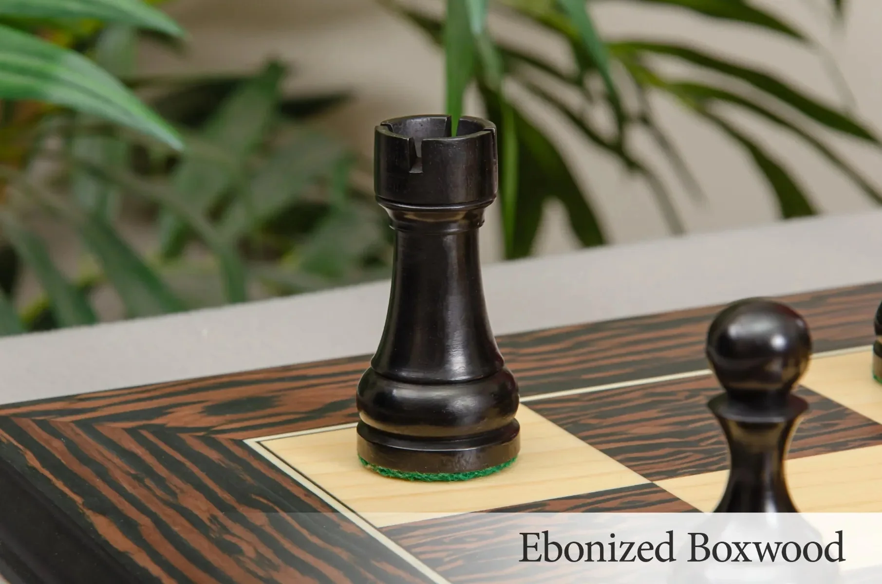 The New Kiev Series Chess Set - 4.0" King - Image 11