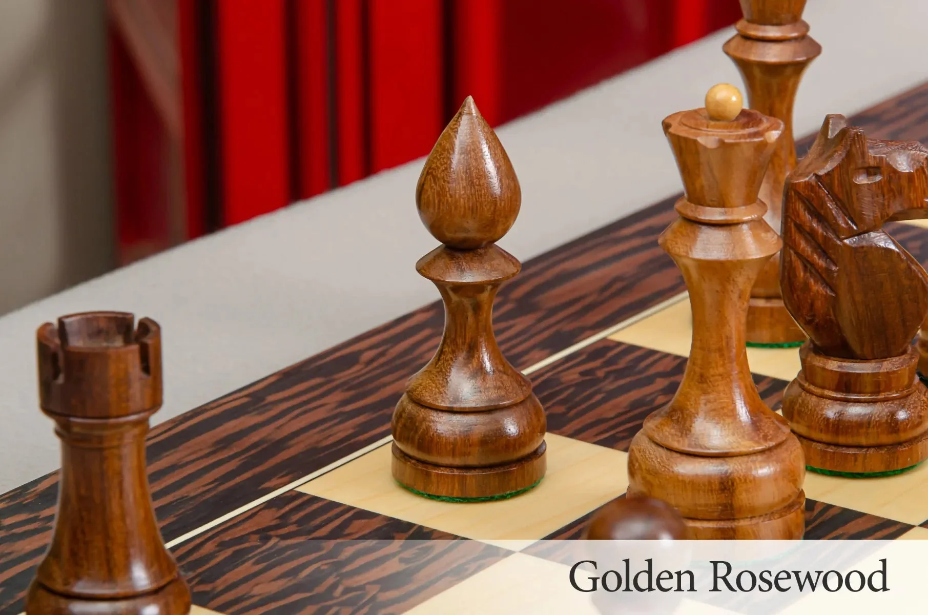 The New Kiev Series Chess Set - 4.0" King - Image 12
