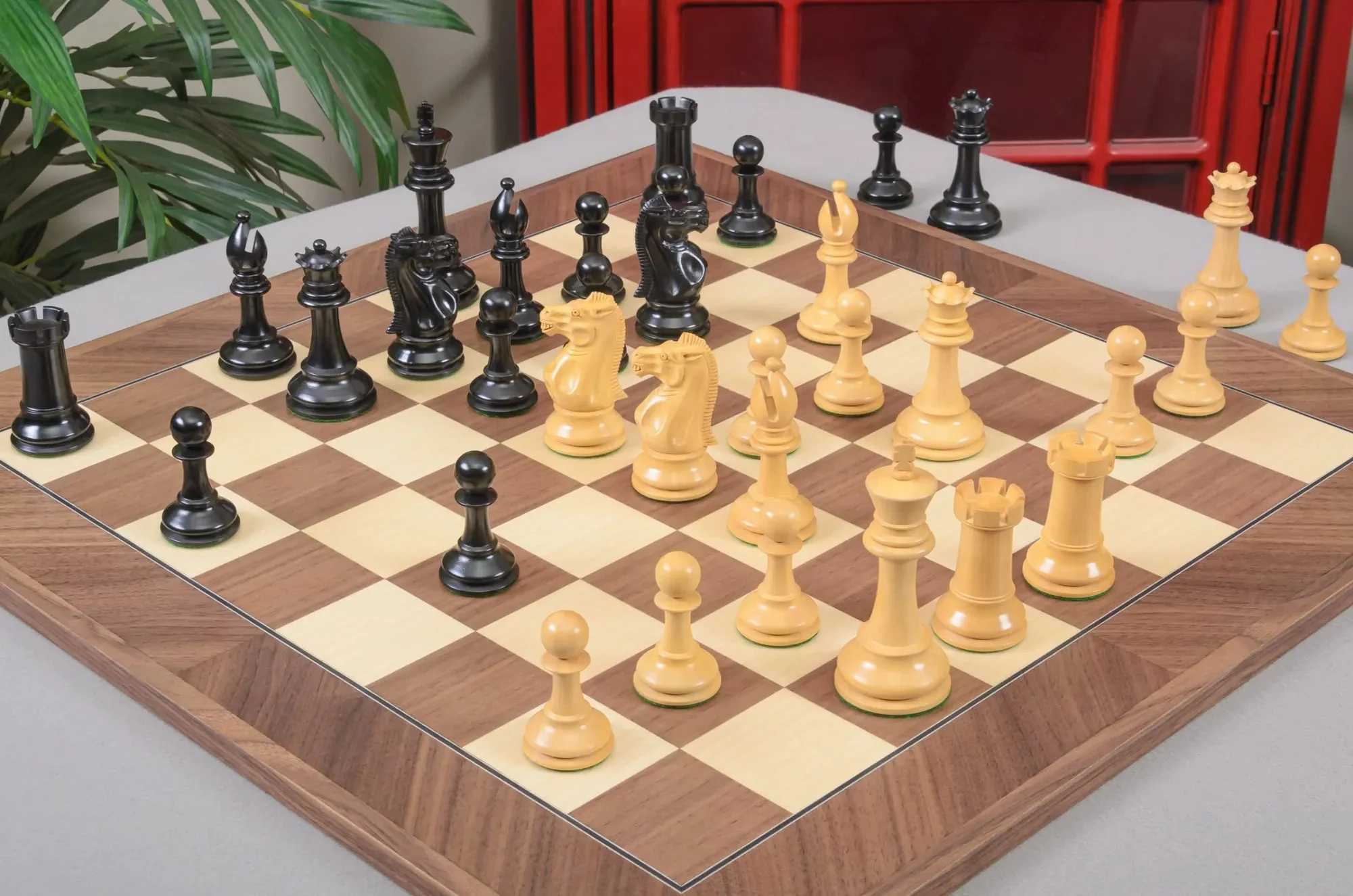 The New York 1924 Series Luxury Chess Pieces - 4.2" King - Image 2
