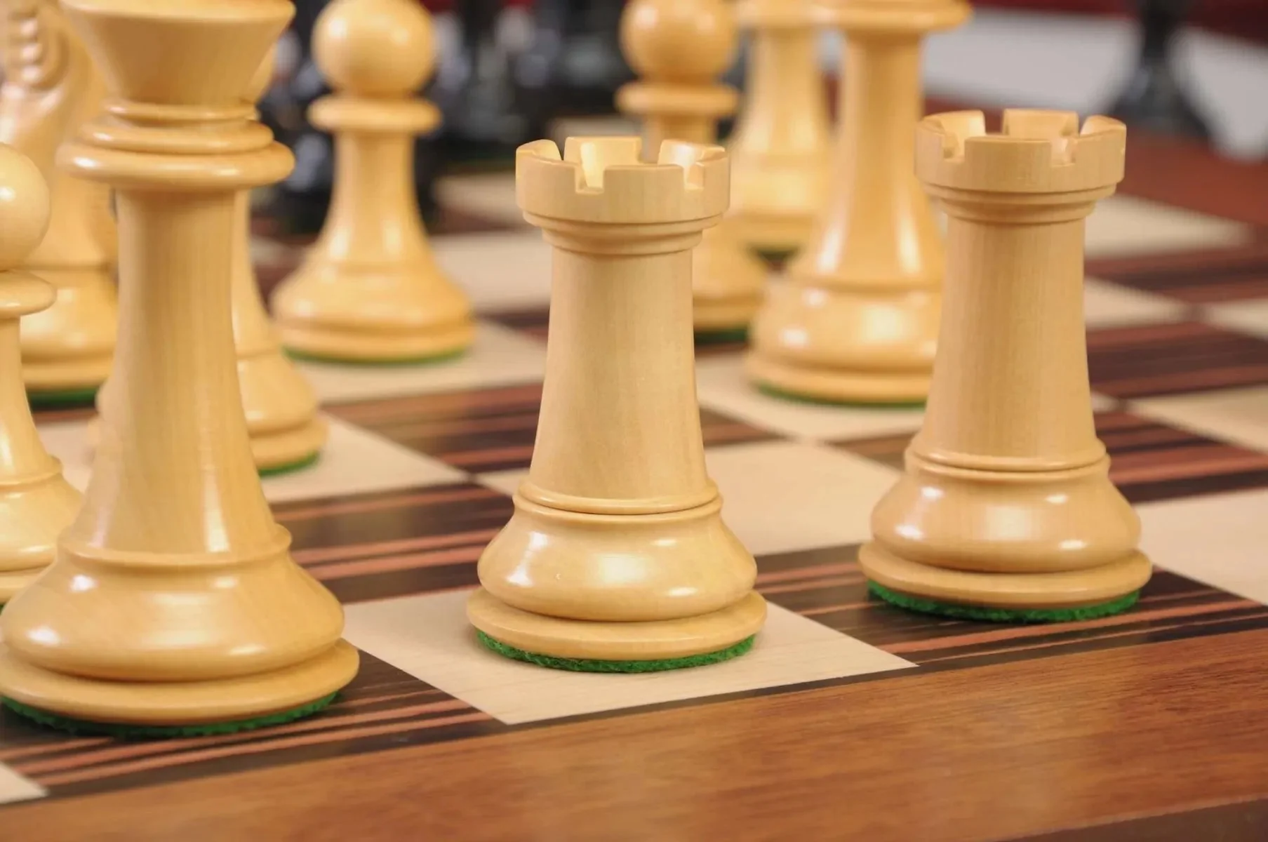 The Norwich Series Luxury Chess Pieces - 3.75" King - Image 7