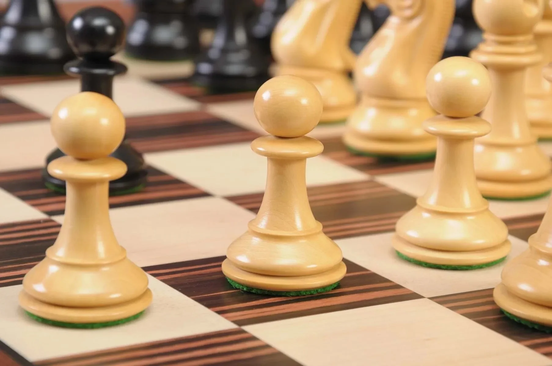 The Norwich Series Luxury Chess Pieces - 3.75" King - Image 8