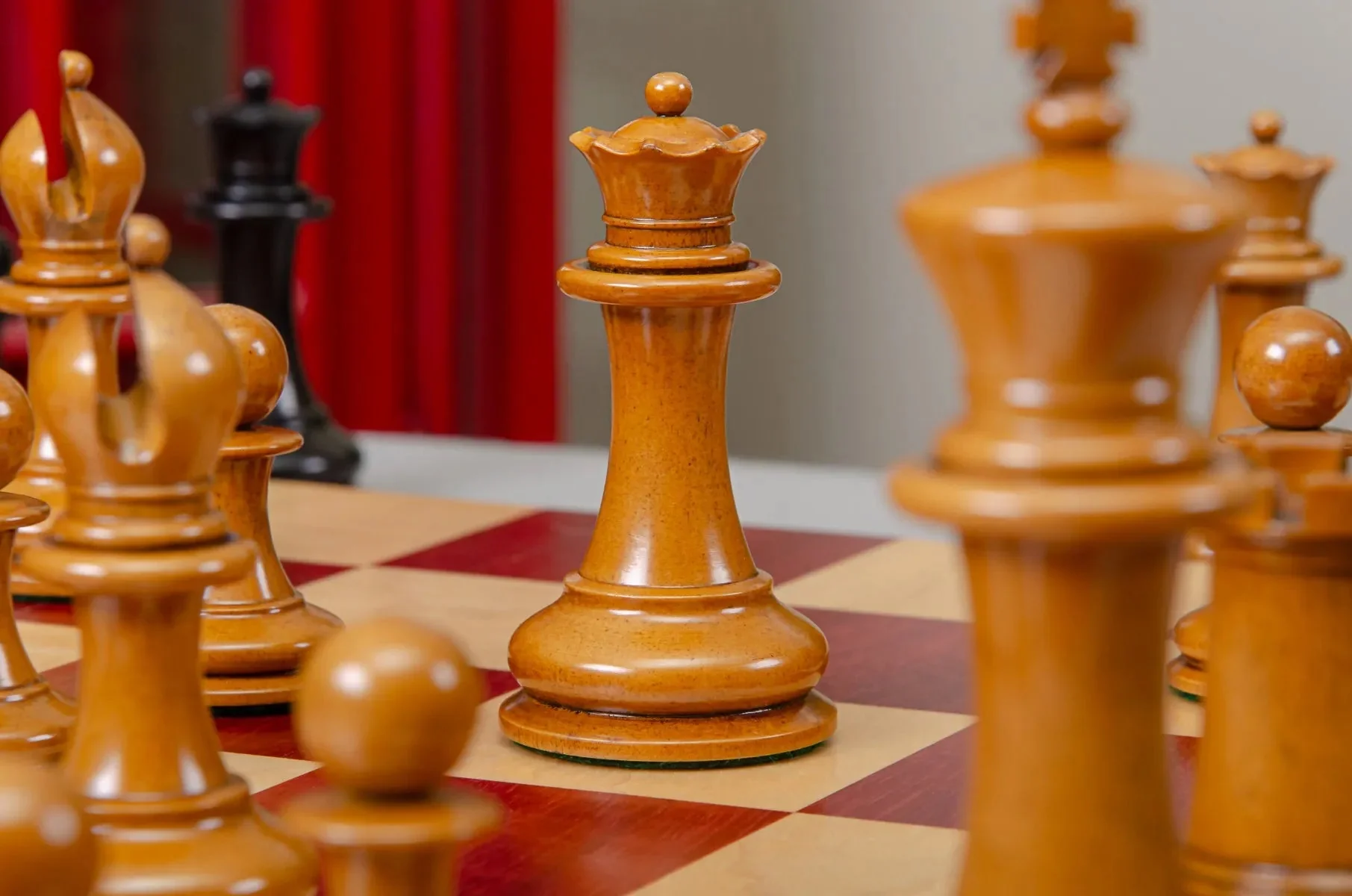 The Original 1849 Vintage Series Chess Pieces - 4.4" King - Image 14