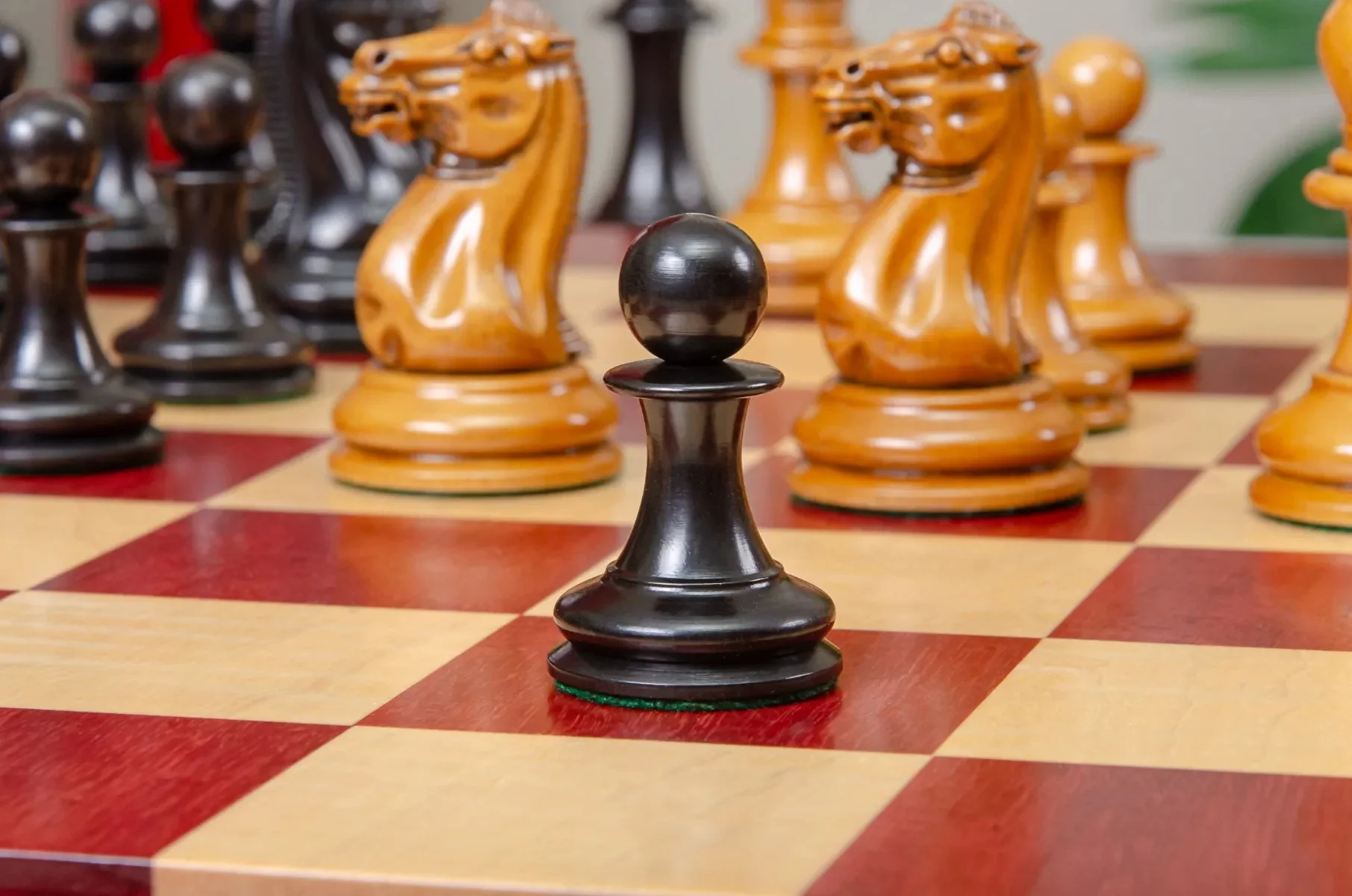 The Original 1849 Vintage Series Chess Pieces - 4.4" King - Image 5