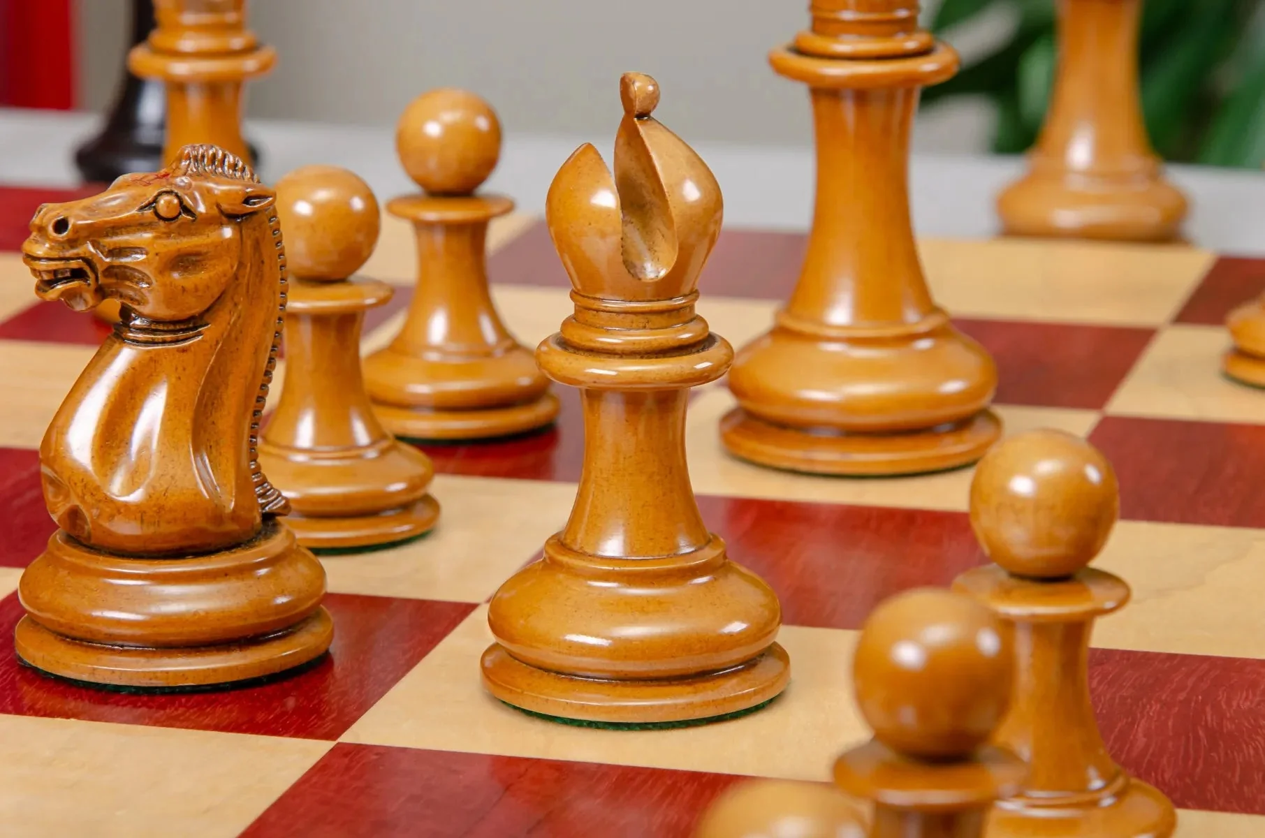 The Original 1849 Vintage Series Chess Pieces - 4.4" King - Image 6