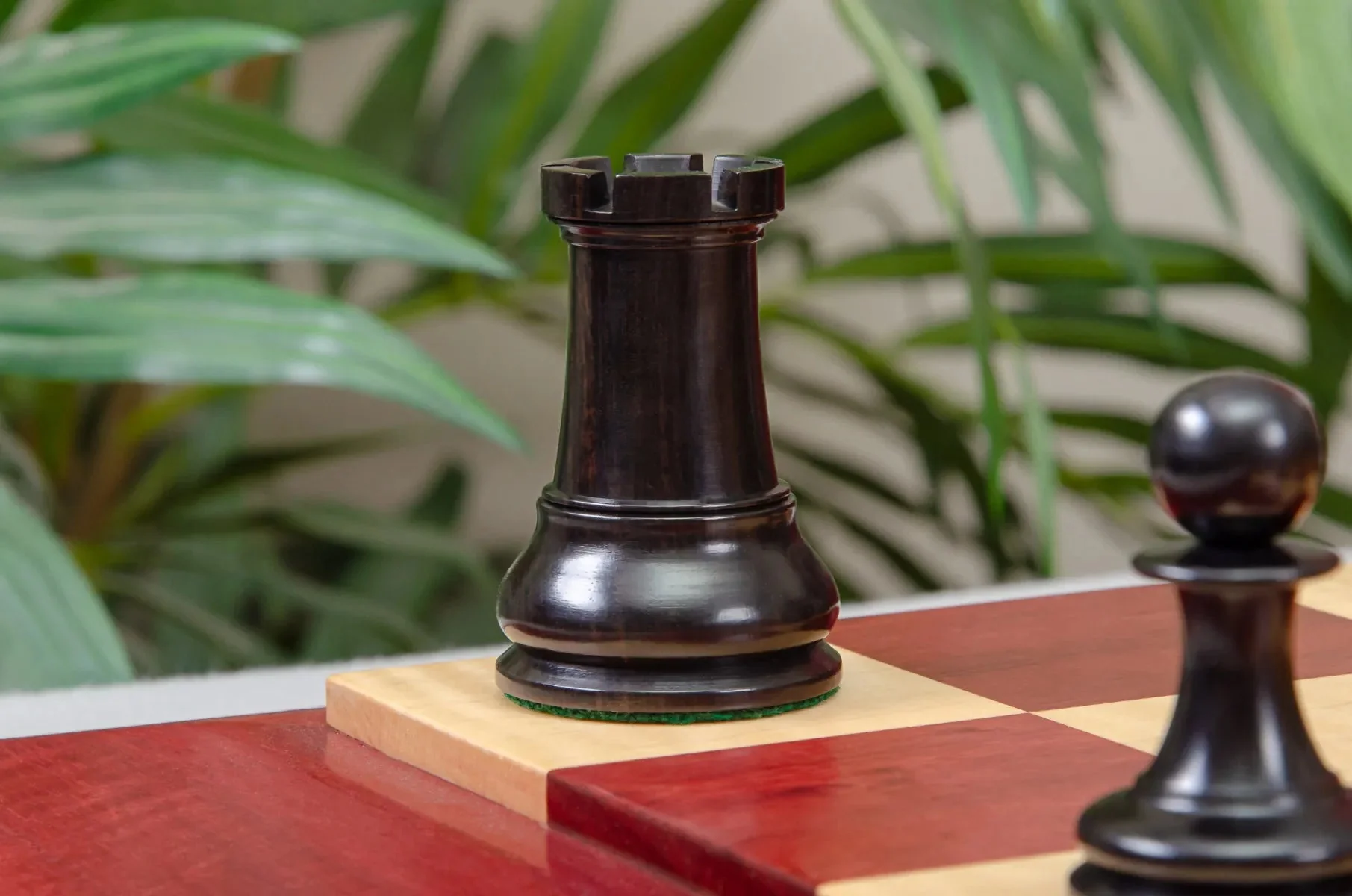 The Original 1849 Vintage Series Chess Pieces - 4.4" King - Image 7