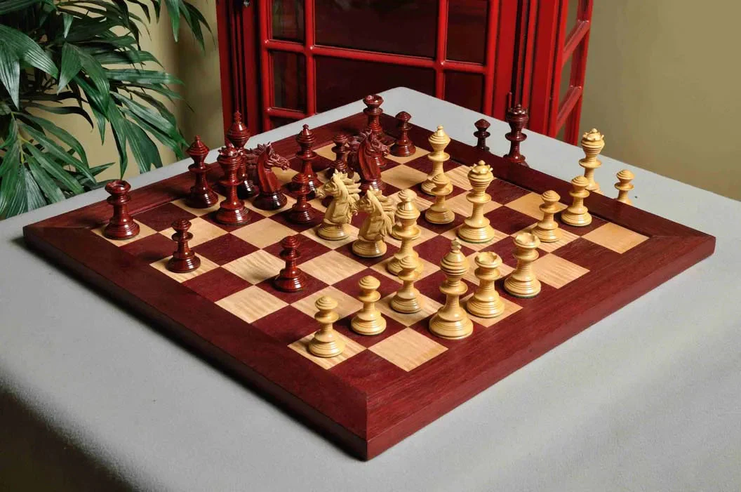 The Pavia Series Luxury Chess Pieces - 4.4" King - Image 2