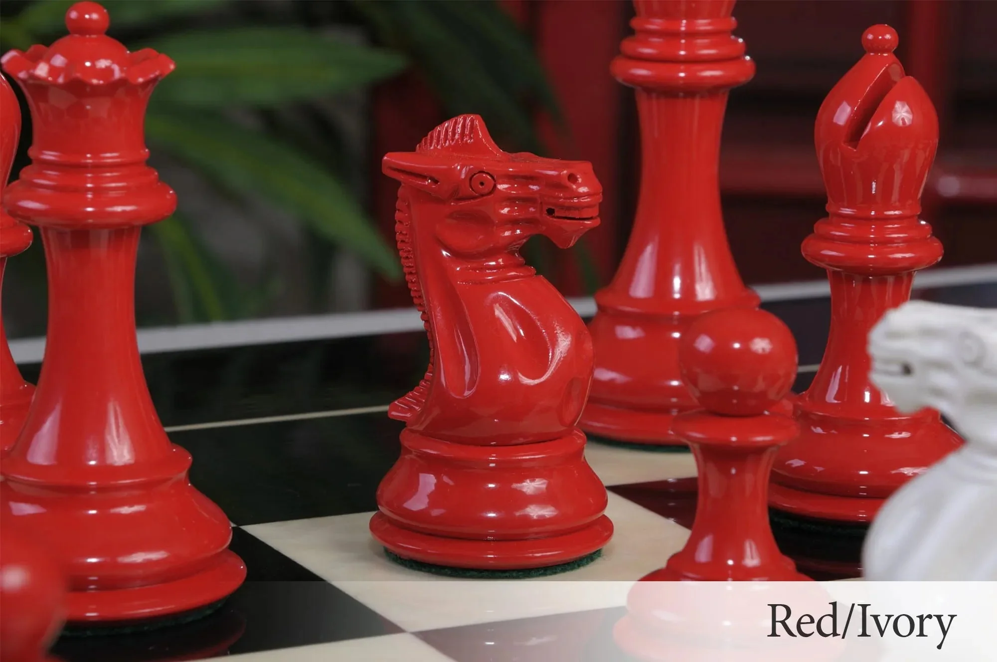 Red and White Lacquered - Image 8