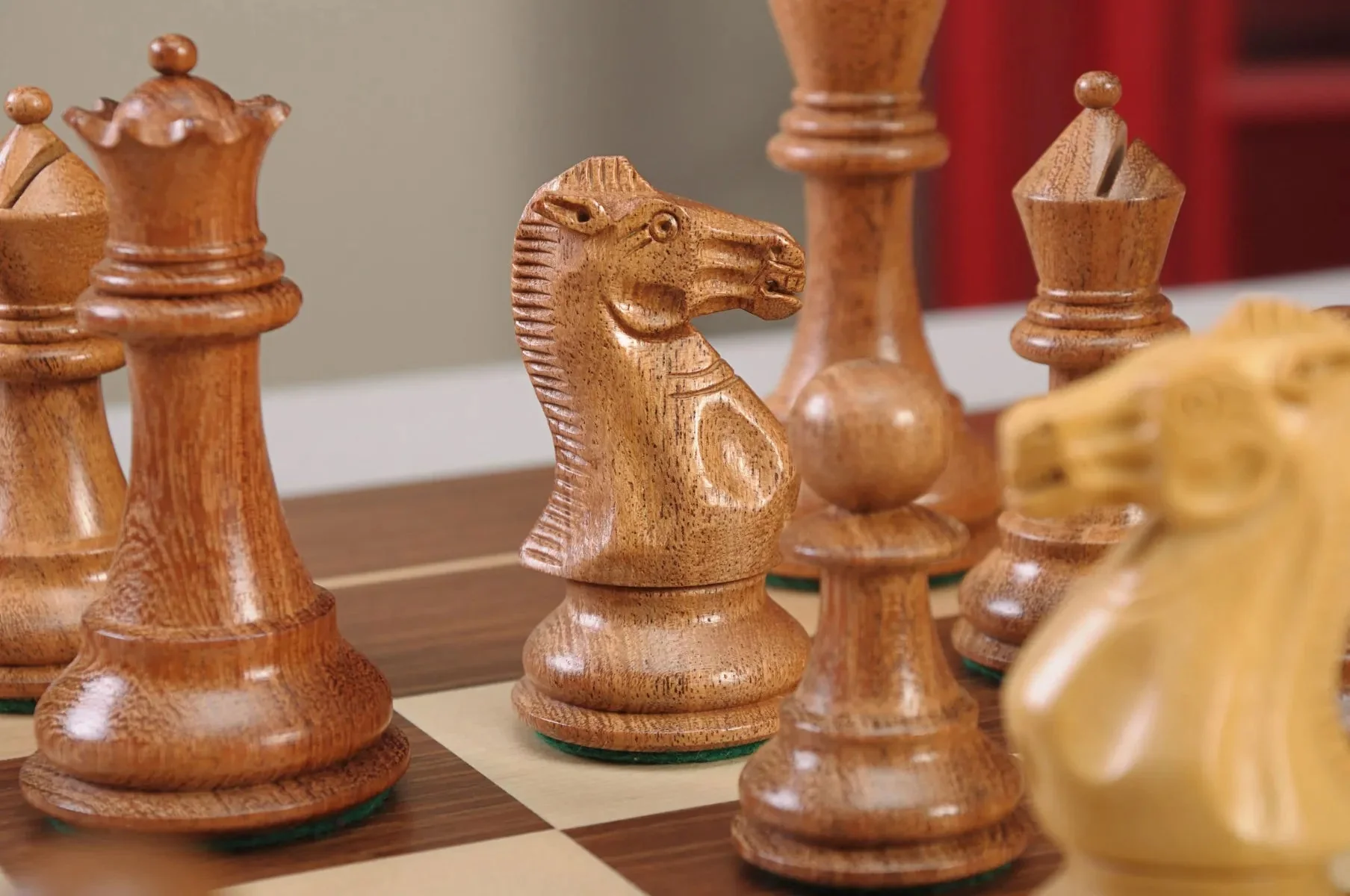The Pro-Line Series Chess Pieces - 4.0" King - Image 12