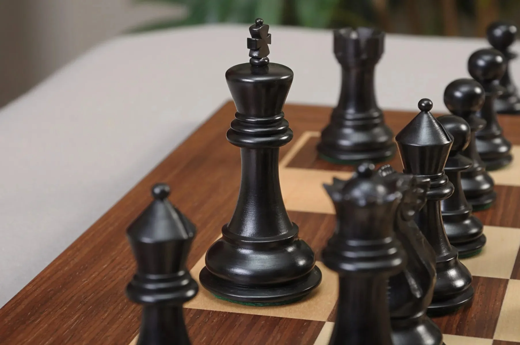 The Pro-Line Series Chess Pieces - 4.0" King - Image 17