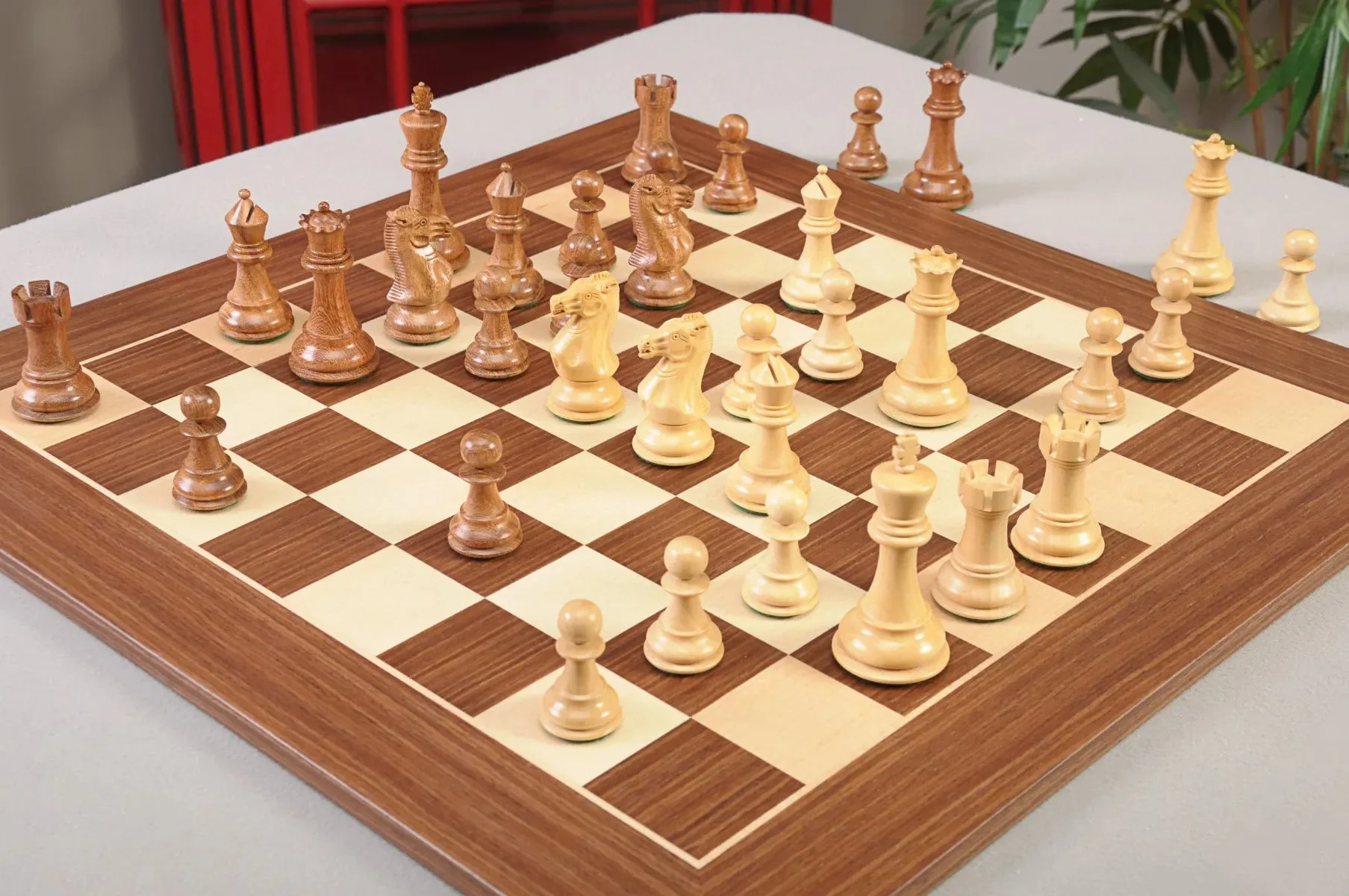 The Pro-Line Series Chess Pieces - 4.0" King - Image 2