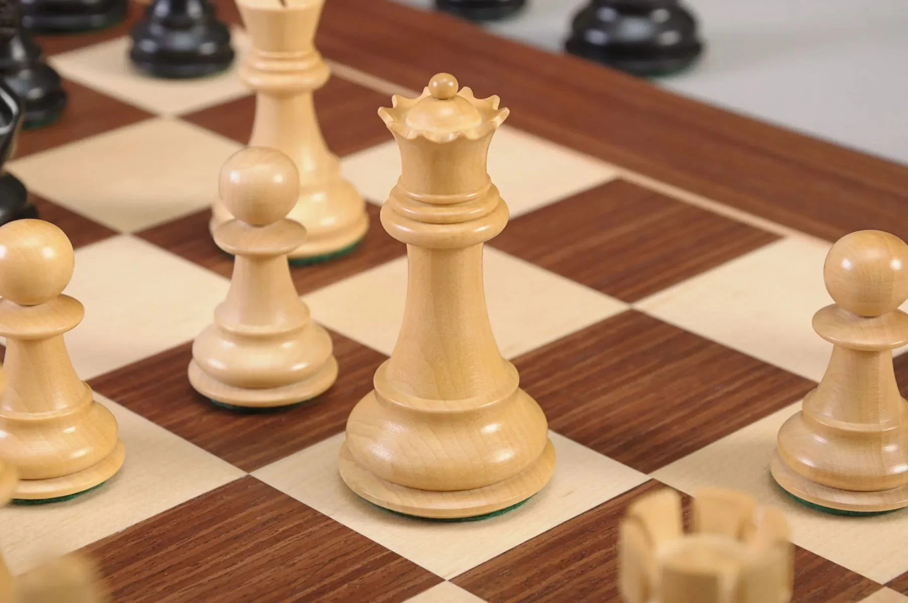 The Pro-Line Series Chess Pieces - 4.0" King - Image 25