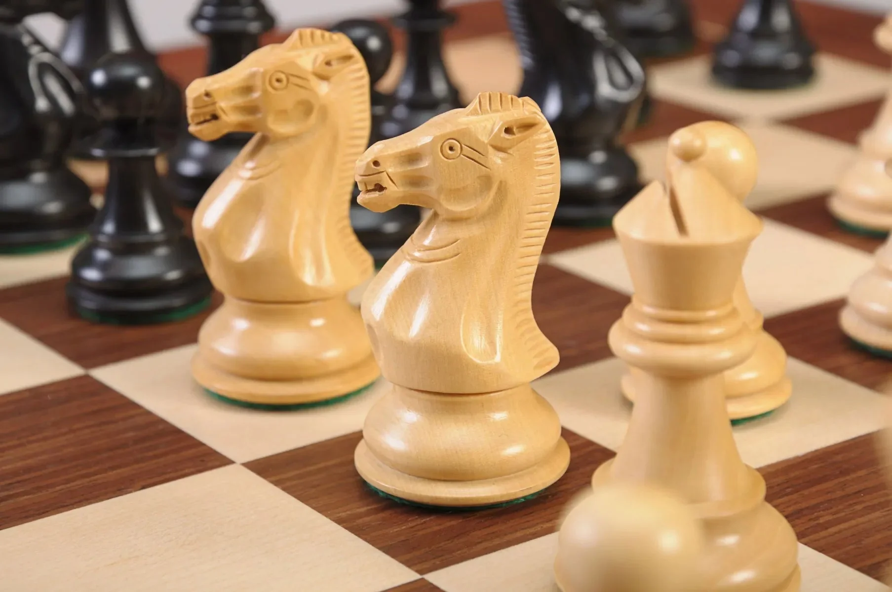 The Pro-Line Series Chess Pieces - 4.0" King - Image 27